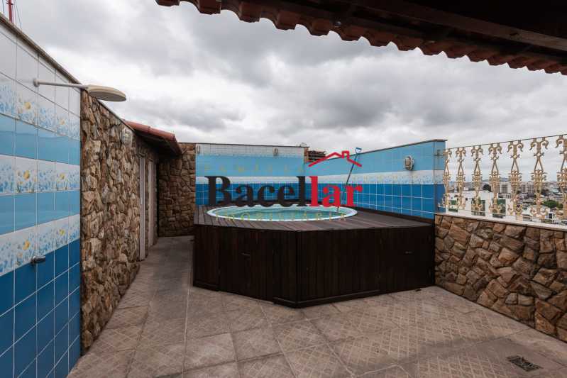 12_Cobertura 1 - 27
