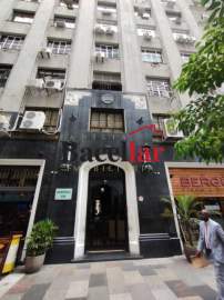 Sala comercial a 2 min Fórum RJ - TISL00573