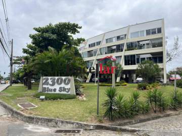 Sala comercial Barra da Tijuca condomínio Blue Sky - TISL00575