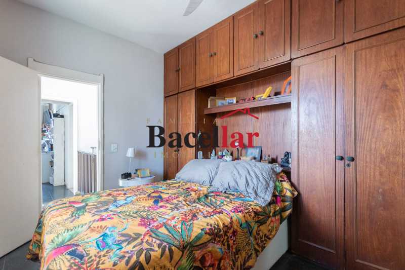 13-Quarto. - 13