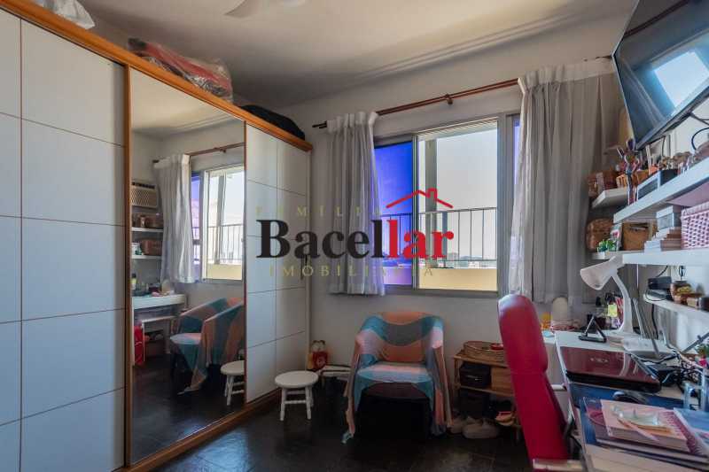 17-Quarto. - 17