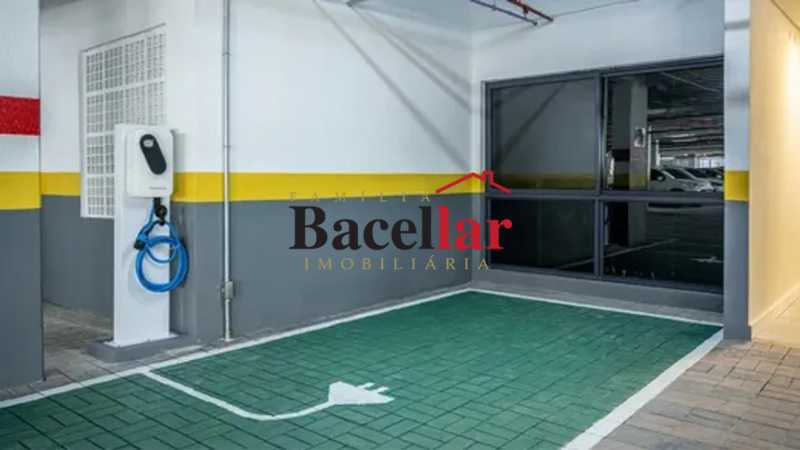 3f1e279c-49f7-497b-aeb2-8e96b5 - 16
