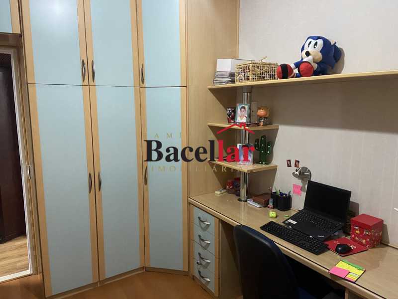 29e1a7cf-890e-4e12-b331-21ec28 - 14