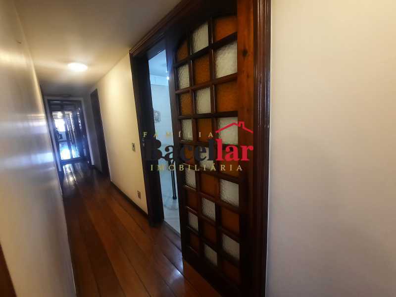 17830_G1662392438 - 23