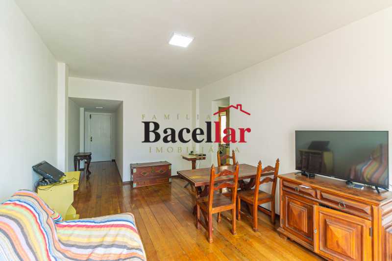 01. Sala 4 - 4