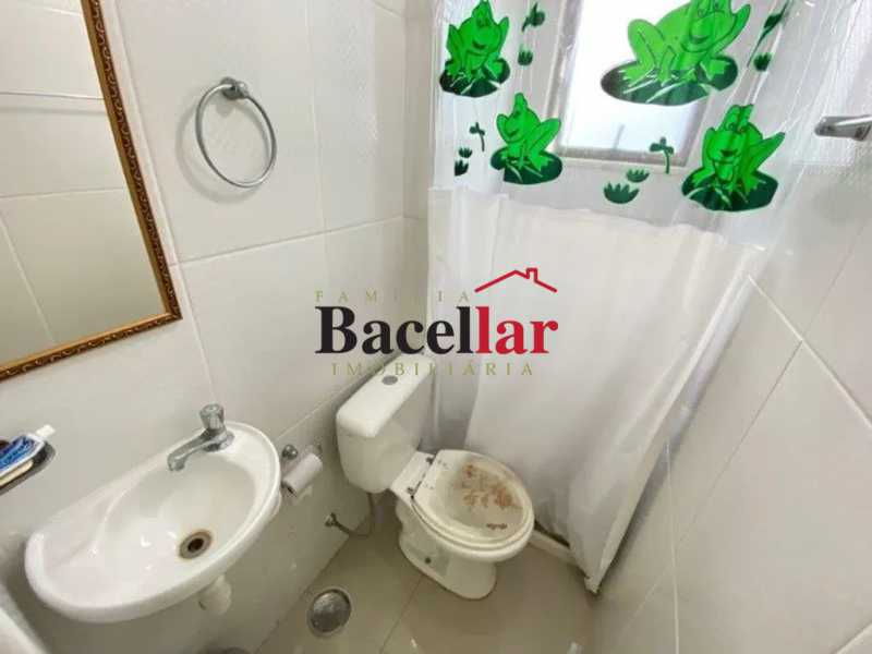 9ac3f2f1-1dd0-4157-8d97-5cb7c9 - 17