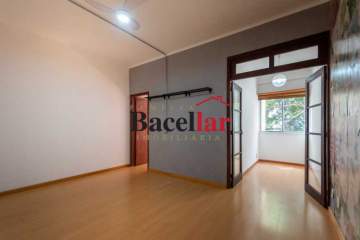 Imperdível - Apartamento à venda Rua Moura Brito,Rio de Janeiro,RJ - R$ 329.999 - TIAP11697