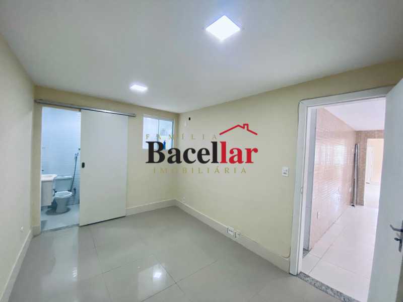 14 QUARTO SUÍTE 2.1. - 14