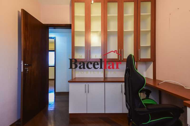 19-Quarto - 19