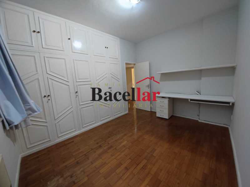 Quarto - 10
