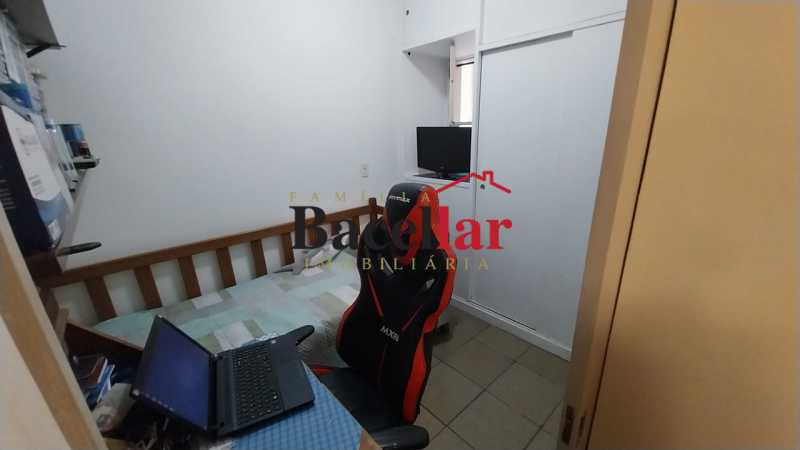 15-quarto-reversivel - 17