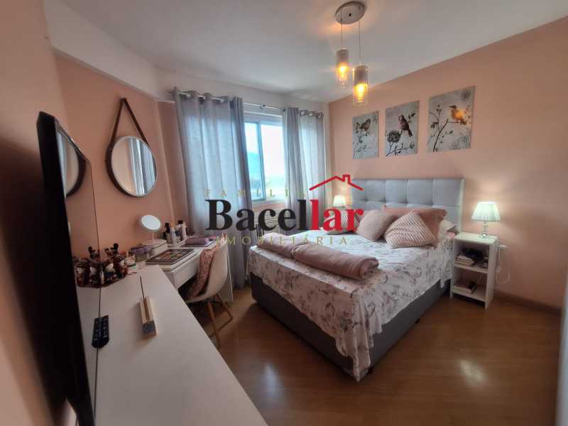 7d4a52a4-3608-416d-bf21-d4c4cd - 8