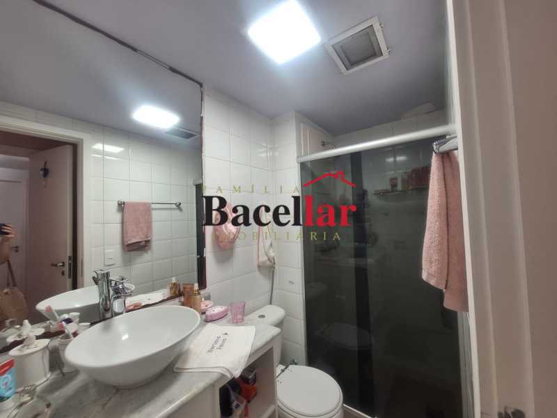 71f7bb8e-4d32-4aaa-a619-aa1086 - 20