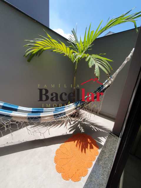 WhatsApp Image 2025-01-04 at 1 - 4