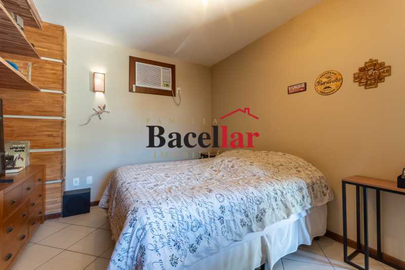 13_Quarto 3 2 - 26