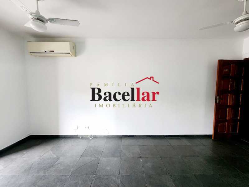 WhatsApp Image 2025-01-22 at 1 - 13