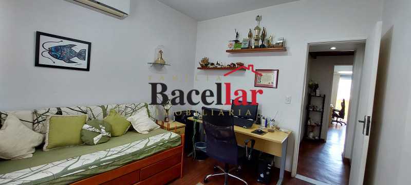 Quarto - 16