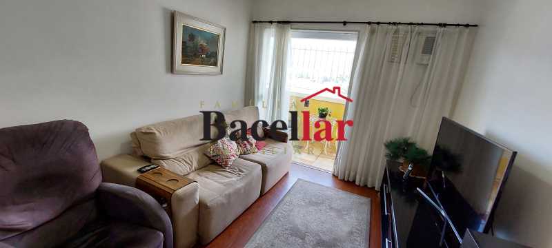 Quarto com acesso varanda - 25
