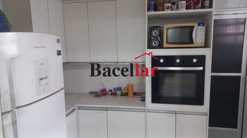 a513dac3-80bd-42a1-b663-372341 - 11