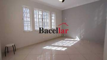 Casa com 3 Quartos, Varanda e Vaga à Venda na Tijuca!!! Próximo ao Metrô Uruguai!!! rj - CPCA30002
