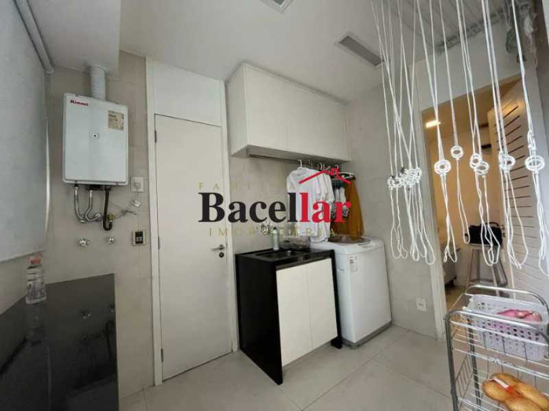 036cced0-086e-4fa8-9661-69ac3a - 15