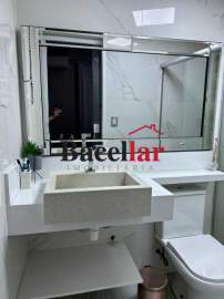 Imperdível - LINDA COBERTURA RECÉM REFORMADA EM VICENTE DE CARVALHO - MEAP30229
