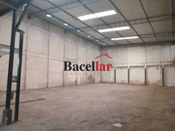 VENDO GALPÃO DE 2200m² EM CASCADURA - MEGA00024