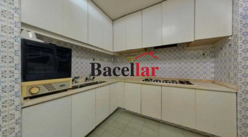 ea0706ac-a40e-4684-a672-f4e76e - 11