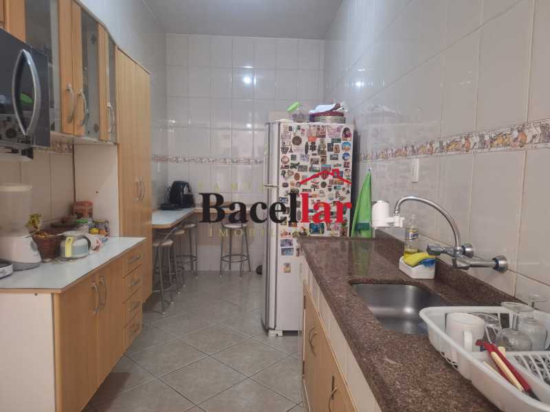 6f9e3a31-55af-4baa-a0a8-d9cd66 - 16