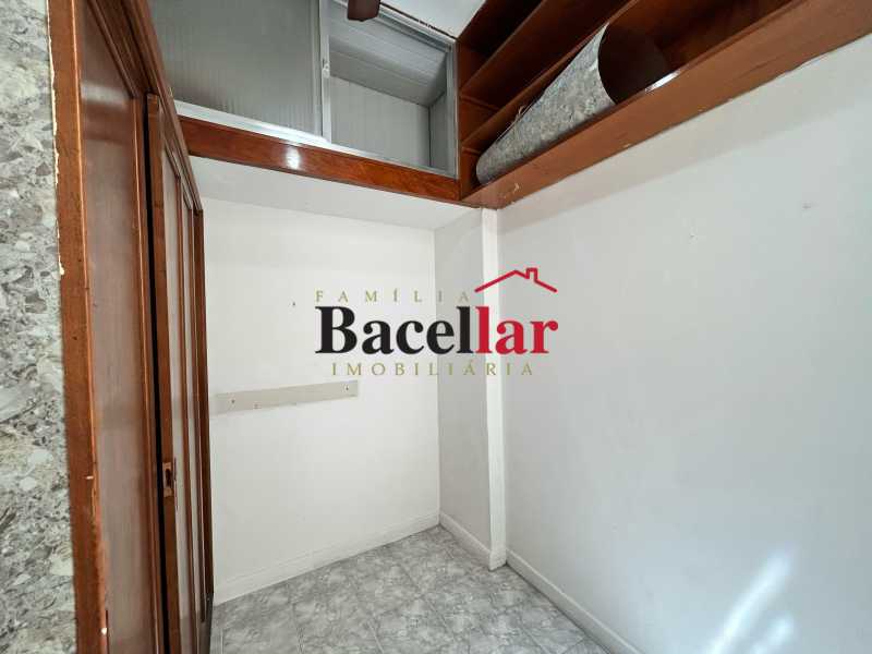 58b08de4-1746-4d6b-a683-de8466 - 18