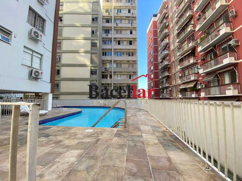 27 PISCINA 1.1. - 27