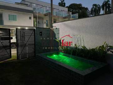Imperdível - Casa moderna com piscina e churrasqueira, ideal para quem busca conforto e lazer - MECN30009