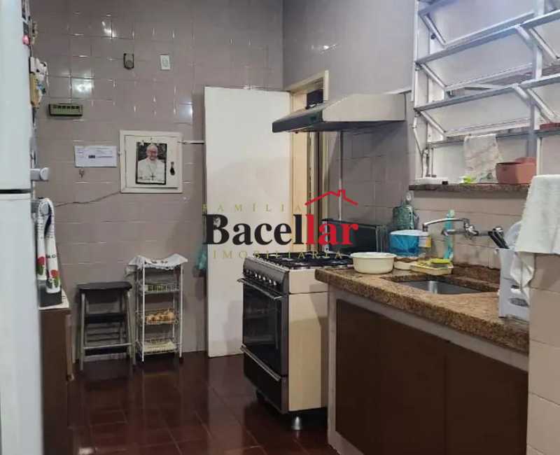 2eca35e4-0322-488b-b403-046272 - 13