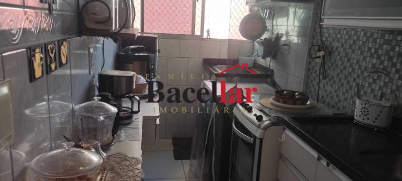 d2bda544-9fd3-43cd-8853-10bb5a - 13
