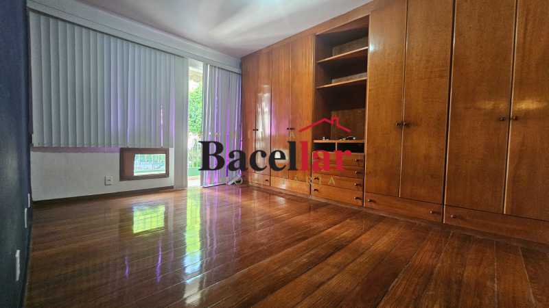 a43ac6fc-8d03-4a5d-8d9e-3bd866 - 11