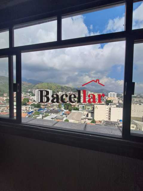 dd03da78-7804-41bd-9805-c7c5c9 - 22