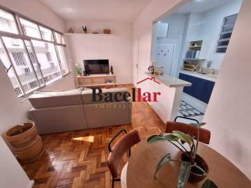 Lindo - sala - 2 Qtos - reformadíssimo - TIAP27295