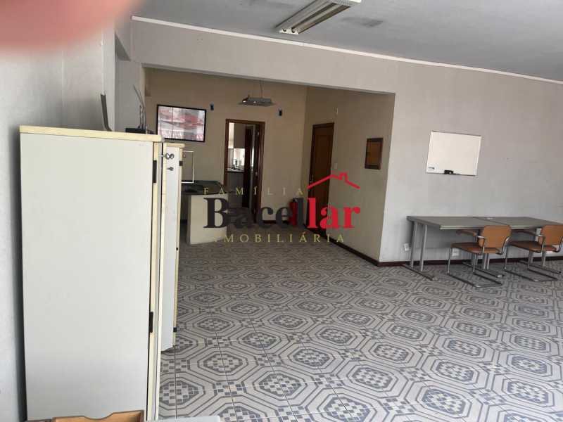 WhatsApp Image 2025-04-11 at 1 - 5