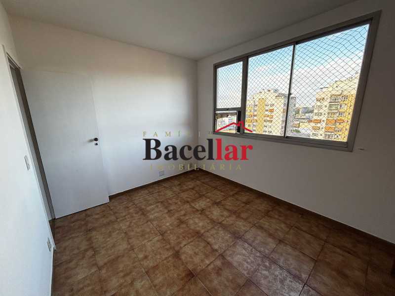 QUARTO B 2. - 9