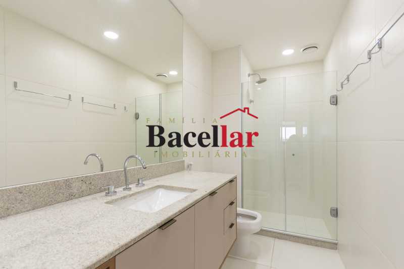 8_Banheiro 5 - 26