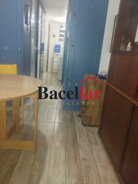 c0221b61-3abe-4ac3-ad2e-214960 - 26