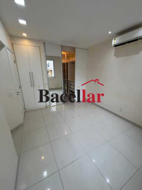 3db3cd20-fc80-4733-b2e3-ed3dbe - 16