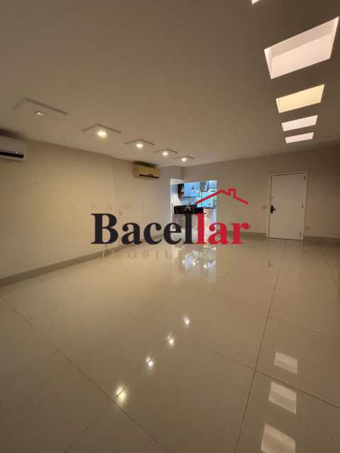 34351e35-51ba-4115-bbac-fd0b8c - 3