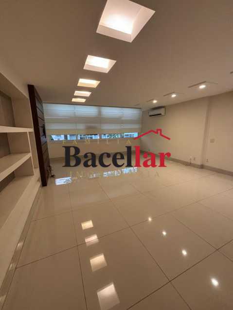 cfc38222-abae-418b-8b37-5a5e74 - 2
