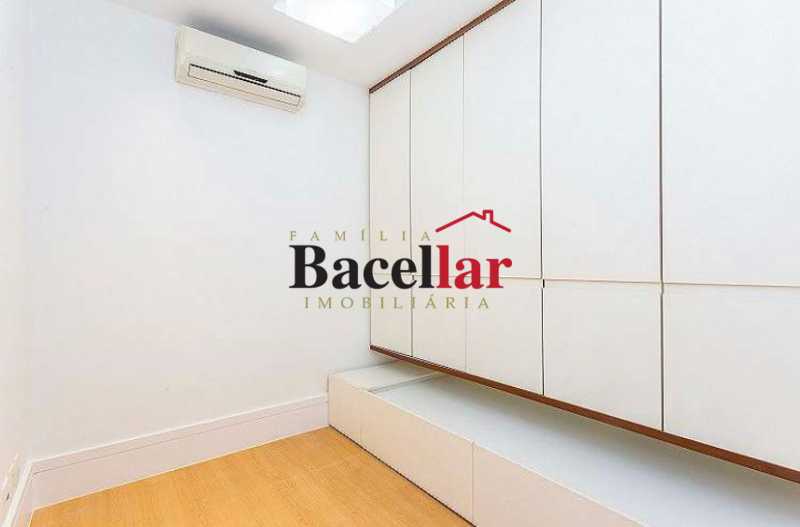 0b56cc19-4cf4-42aa-98d9-54e649 - 8
