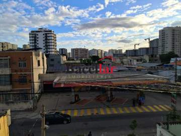 Apartamento na Rua Cachambi próximo Av Dom Helder Câmara - MEAP30294