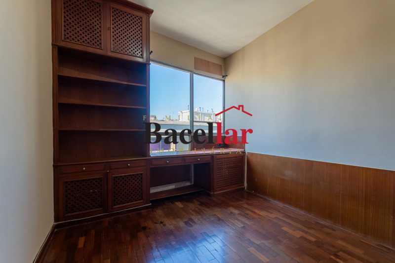 6_Quarto 2 1 - 17