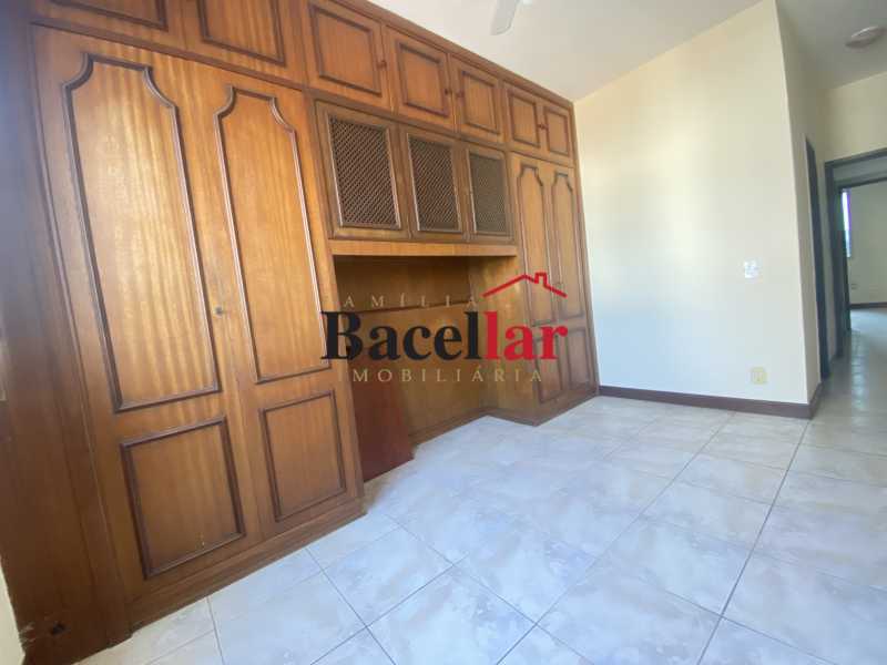17 QUARTO SUÍTE 1.3 - 17