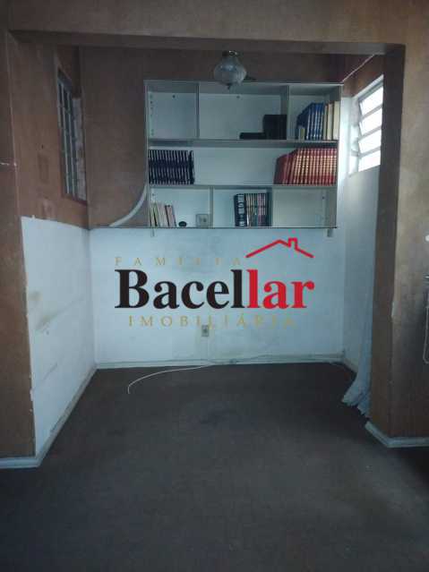 8d264047-4870-4786-8439-6f4b81 - 14