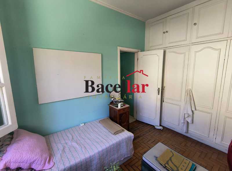 Quarto - 9